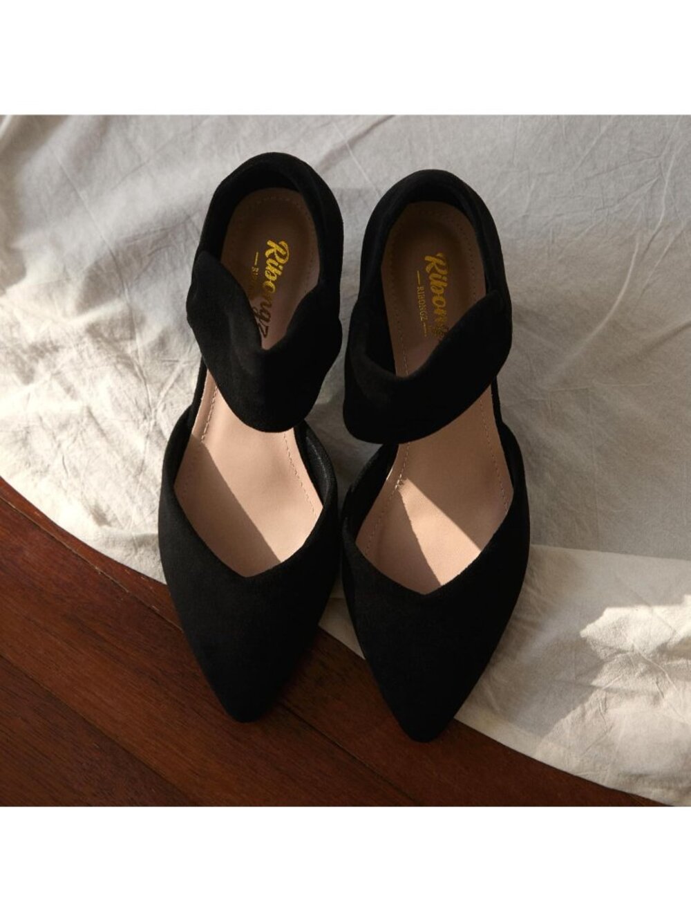〽️Women's Black Comfortable Low Heels Pointed Toe Bridal Party Dressy Shoes - Picture 4 of 6